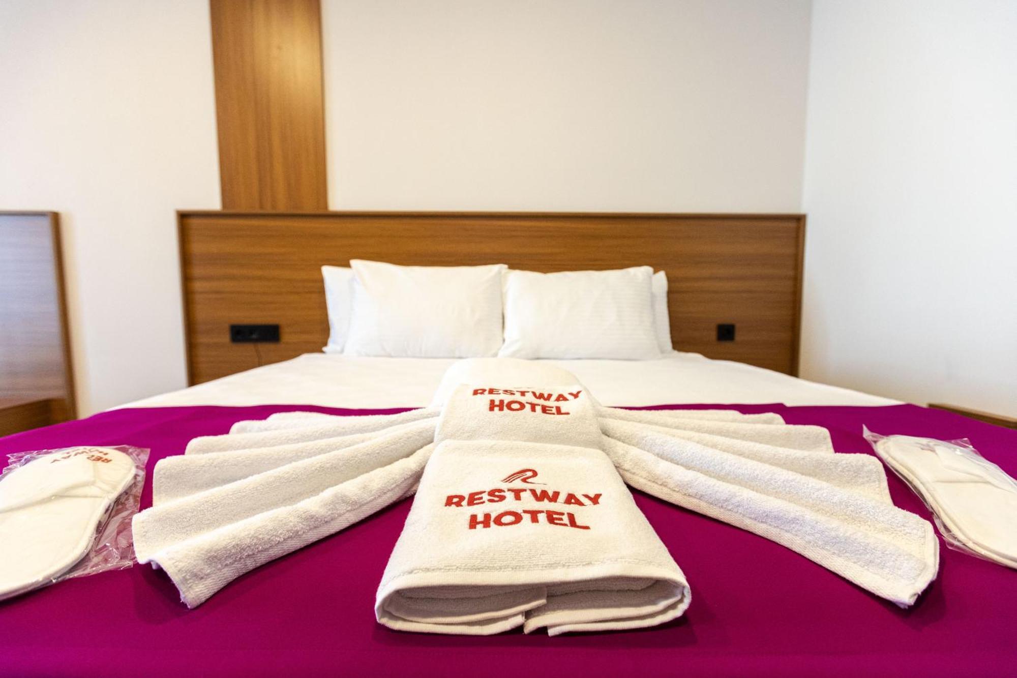 Hotel Restway